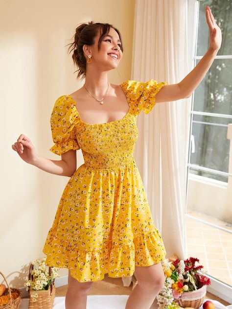 SHEIN VCAY Ditsy Floral Print Shirred Dress | SHEIN USA Looks Rihanna, Western Wear Dresses, Western Dress, Shirred Dress, Western Wear For Women, Viral Post, Western Dresses, Spring Outfit, Pretty Dresses