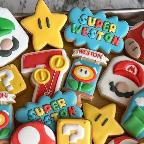 Breanna Deeds on Instagram: "Super Weston is 7! My Luigi loving boy wanted Mario cookies for his birthday so that’s just what he got ⭐️  #customcookies #decoratedcookies #cookiesofinstagram #cookieart #edibleart #supermariocookies #mariocookies #luigicookies #birthdaycookies #7thbirthdaycookies" Mario Birthday Cookies, Super Mario Cookies, Mario Cookies, Super Mario 5, Mario Bros Party, Super Mario Birthday Party, Mario Birthday Party, Super Mario Birthday, Mario Birthday