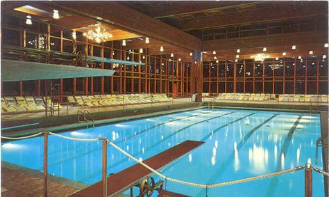 Grossinger's, Indoor Pool. Catskill Hotel, Catskill Resorts, Eerie Places, Lost Paradise, Indoor Swimming Pool, Best Vacation Destinations, Vintage Hotels, Resort Pools, Enjoy Your Vacation