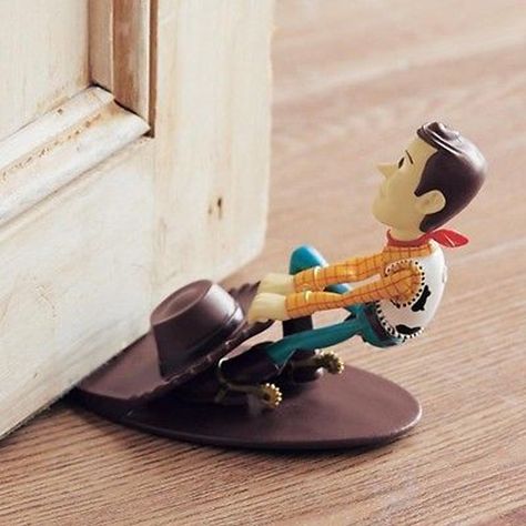 22 Creative Doorstop Ideas With Funny Character Casa Disney, 3d Tiskárna, Disney House, Deco Disney, Disney Room Decor, Disney Bedrooms, Disney Rooms, Disney Japan, Baby Koala