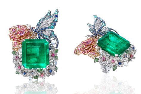 Anna Hu ‘Butterfly Rose’ ring with 43.83 cts emerald Anna Hu, Affordable Diamond Rings, Rose Cocktail, Conch Pearl, Asian Jewelry, School Jewelry, Diamond Glitter, Precious Jewels, Rose Ring