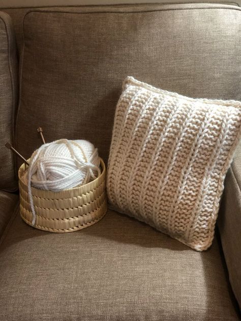 Knitted Cushion Pattern, Chunky Yarn Crochet Pattern, Chunky Crochet Blanket Pattern, Knitted Cushion Covers, Chunky Knit Pillow, Cushion Cover Pattern, Pillow Covers Pattern, Stitch Pillow, Easy Knitting Projects