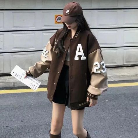 Baseball Style Letter Printed Women Bomber Jacket - itsshirty Baseball Jacket Outfit, Coffee Coat, Varsity Jacket Outfit, Baseball Jacket Women, Jaket Denim, Jacket Outfit Women, Rugged Style, Jacket Outfit, Baseball Jacket