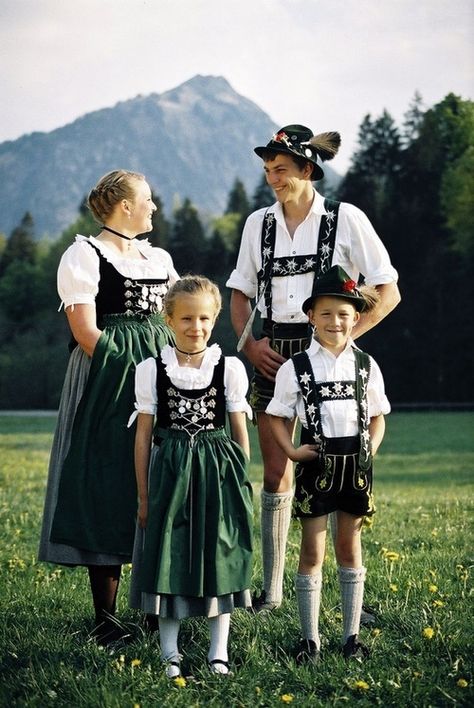 Traditional German Clothing, German Costume, German Clothing, Dirndl Skirt, German Outfit, Costumes Around The World, Dirndl Outfit, Dirndl Dress, National Dress