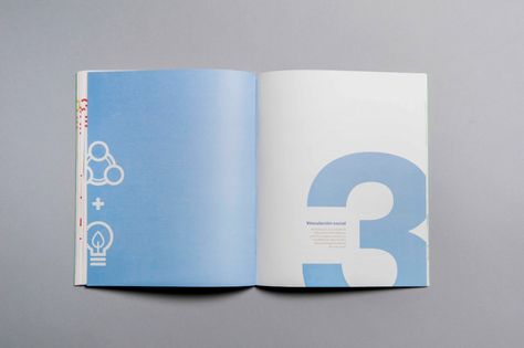 Layout Portfolio, Indesign Layout, Index Design, 브로셔 디자인, Editorial Inspiration, Editorial Design Layout, Divider Design, Annual Report Design, Book Editorial