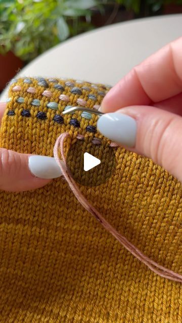 Wool & Pine on Instagram: "Midweek mood: Cozying up with my Whidbey Bag project. 🧶🪡 A little weaving, a little waiting for winter - the perfect way to spend a Wednesday. What are you crafting today?

 #whidbeybag #woolandpine #wipwednesday #weaving #woventextiles" Wool Embroidery On Knitting, Crochet Edging Patterns, Knitting Machine Projects, Crochet Clothes For Women, Wool Embroidery, Clothing Patterns Free, Crochet Purse Patterns, Crochet Clothes Patterns, Hand Applique