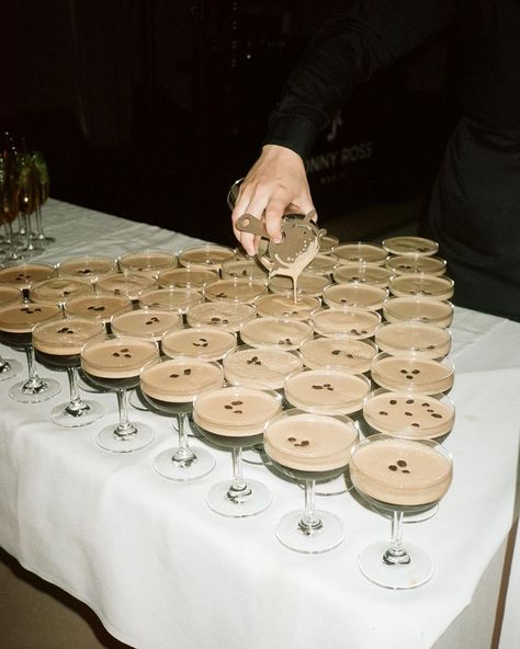 The Lovely List: Wedding Inspo In Our Favorites Folder Champagne Dinner, Drinks Wedding, Mumu Wedding, Cool Wedding, Lovely Bride, Moody Wedding, Espresso Martini, Wedding Mood Board, Birthday Dinners