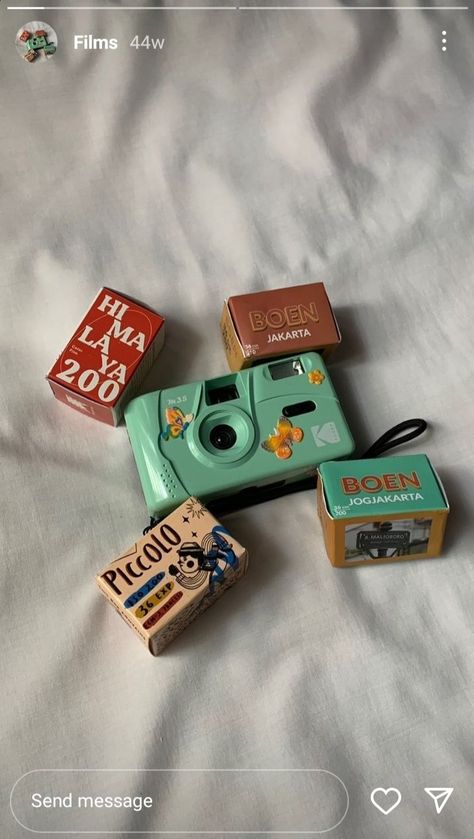 Kodak M35, Music Doodle, Film Camera Photography, Live Love Life, Analog Camera, Best Digital Camera, Film Photography 35mm, Vlogging Camera, Digital Film