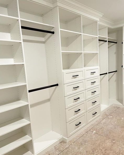 Walk In Closet Ideas For Him And Her, One Wall Walk In Closet, Master Closet Measurements, Wall In Closet Design, Built In Shelving Closet, 10x5 Closet Layout, New Build Closet Ideas, 7x4 Closet Layout, His And Hers Closet Walk In