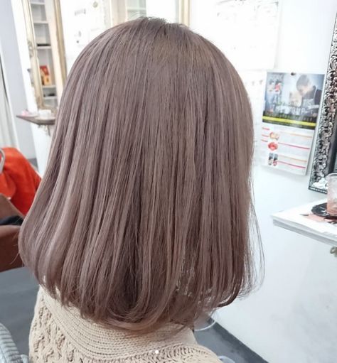 Tea Blonde Hair, Milk Tea Hair Color Asian, Milk Tea Blonde Hair, Milk Tea Blonde, Tea Hair Color, Blonde Hair Ombre, Milk Tea Hair Color, Ashy Hair, New Hair Color Trends