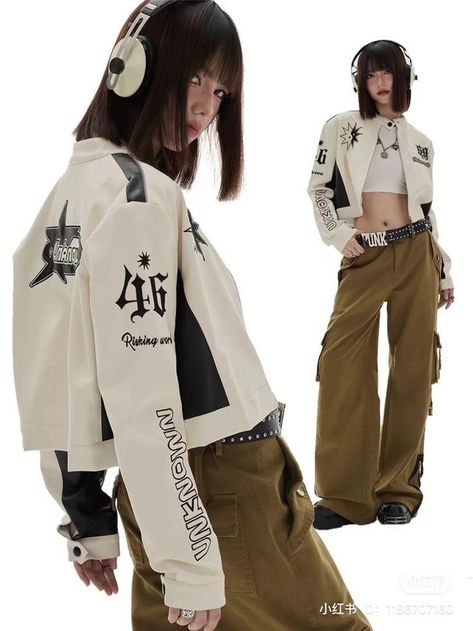 Techwear Harness Outfit, Two Characters Interacting Reference, Male Kpop Outfits, Male Clothes Aesthetic, Jacket Poses, Cute Turtleneck, Korean Y2k, 2000s Japanese Fashion, Mode Emo