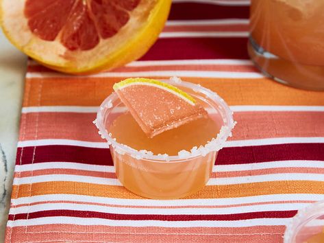 Paloma Jello Shots Recipe - Thrillist Blended Margarita, Tequila Jello Shots, Best Jello Shots, Coconut Cocktail, Coconut Margarita, Liquor Recipes, Jello Shot Recipes, Jello Shot, Best Tequila