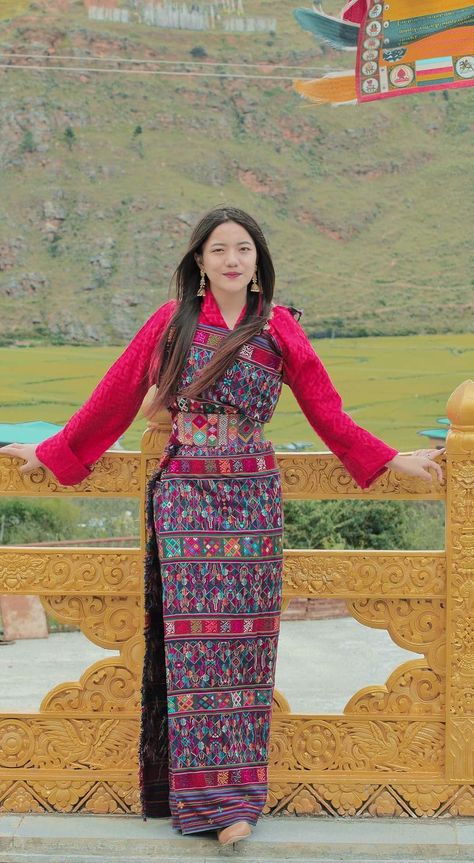 Bhutanese Traditional Dress, Bhutan Traditional Dress, Bakhu Dress Of Sikkim, Nepali Traditional Dress Women, Nepali Dress Aesthetic, Tibetan Chuba Dress, Tibetan Dress Traditional, Chupa Tibetan Dress, Nepali Dress Traditional