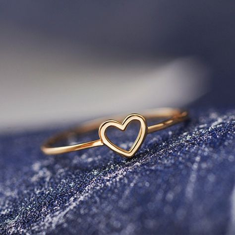 Gold Heart Ring | Couple Ring | Women's Love Heart Ring | Copper Best Friend Ring Rose Gold Heart Ring, Open Heart Ring, Fashion Bride, Gold Heart Ring, Zierlicher Ring, Geometric Heart, Hollow Heart, Heart Shaped Rings, Rose Gold Heart