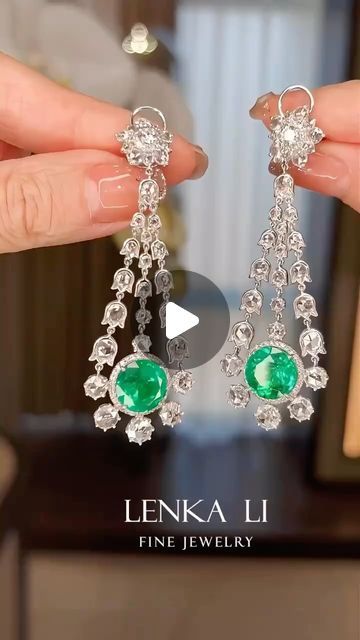 Emerald drop earrings