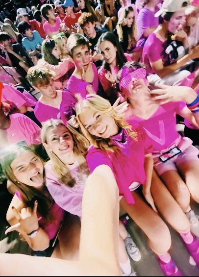 Football Night Outfits, Pink Out Outfits Football Game, Barbie Football Theme, Pink Out Theme Football Game, Purple Out Football Game, Pink Out Game Outfits, Pink Out Outfits Spirit Week Football, Pink Football Game, Fnl Fits