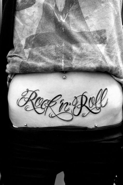 Rock and roll lettering Rock And Roll Tattoo Ideas, Rock N Roll Tattoo Ideas, Rock And Roll Quotes, Rock And Roll Tattoo, Rock N Roll Tattoo, Tattoo 2022, Font Tato, Tato Flash, Rock Tattoo