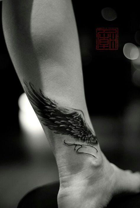 Hermes Ankle Tattoo, Hermes Wings Tattoo Ankle, Wings On Ankle Tattoo, Ankle Wing Tattoo, Hermes Wings Tattoo, Hermes Wings, Olivia Tattoo, Cool Wings, Hermes Tattoo