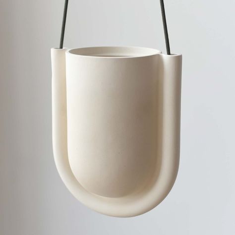 Misewell Portico Hanging Planter, White | West Elm Hanging Plant Indoor, Planters Indoor, Plant Indoor, Hanging Plants Indoor, Pottery Handbuilding, Tanah Liat, Keramik Design, Plants Indoor, Organic Forms