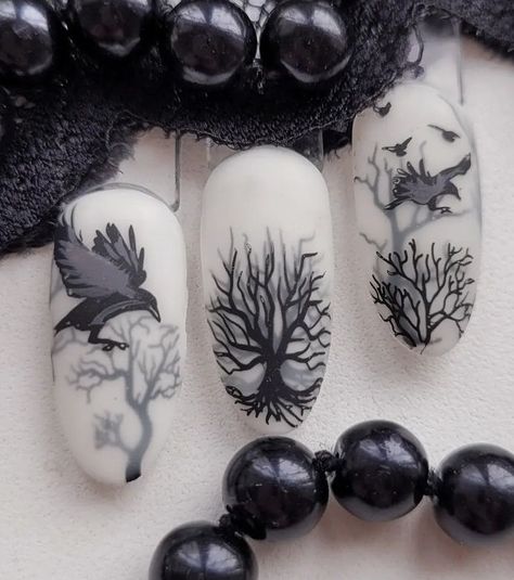 Tree Of Life Nails, Raven Nail Art, Crow Nail Art, Six Of Crows Nails, Viking Nail Art, Crow Nails, Raven Nails, Cosmetology Nails, Tree Nail Art