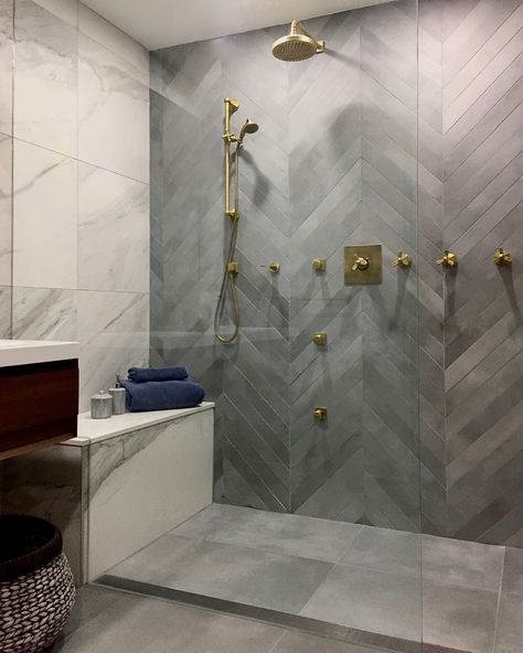 SYBRANDT CREATIVE Interior Design - Projects Decor Eclectic, Creative Interior Design, Bad Inspiration, Hospital Interior Design, Bathroom Remodel Shower, Bathroom Design Luxury, Dream Bathrooms, Shower Remodel, Hospitality Design