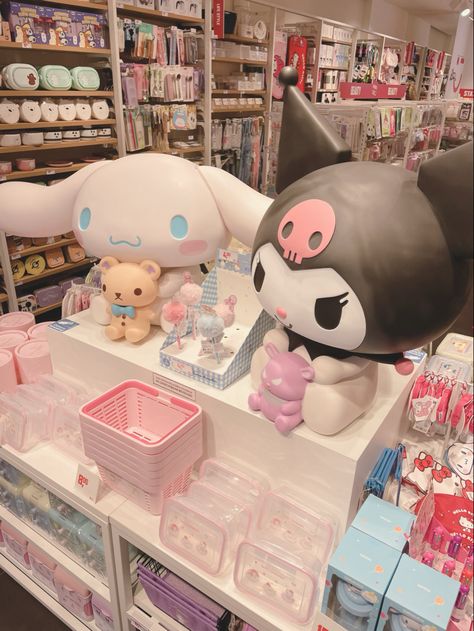 miniso #sanrio Things To Buy From Miniso, Miniso Products, Sea Creatures Drawing, Sanrio Collection, Girly Tingz, Sanrio Stuff, Collection Ideas, Kitty Stuff, Birthday Gift Ideas