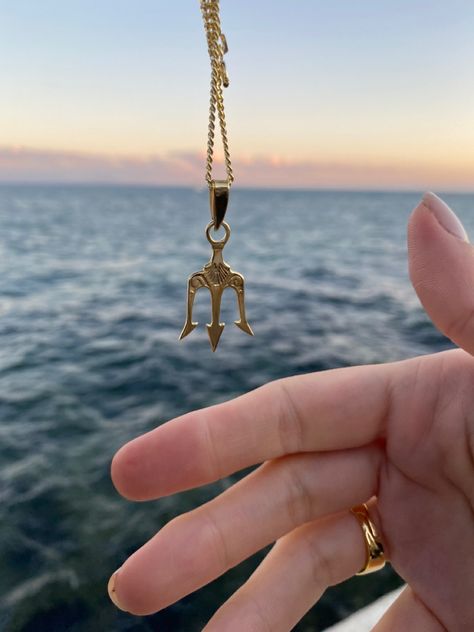 #necklaceshop #necklace #personalized #poseıdon #trident #jewelry #zeus #gold #sılver #aesthetic God Of Sea, Cam Cameron, Han Aesthetic, Trident Necklace, Percy Jackson Cabins, Daughter Of Poseidon, The Summer I Turned Pretty, Jenny Han, Greek Mythology Art