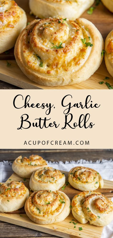 Garlic Twist Bread Recipe, Cheesy Garlic Bread Scrolls, Cheesy Bread Rolls, Garlic Bread Rolls Easy Recipes, D&d Snacks, Light Snack Ideas, Cute Things To Bake, Garlic Rolls Recipe, Snacks To Sell