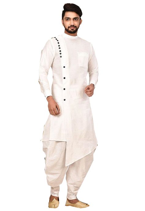 Pheras Outfit, Strange Wedding, Khadi Kurta, Dhoti Kurta, Wedding Kurta, Gents Kurta Design, Shadi Dresses, Gents Kurta, Kurta Patterns