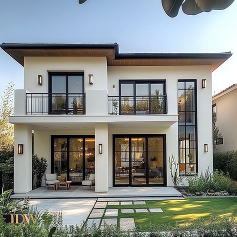 Elevate Your Outdoor Living: Transform Your Exterior into a Luxury Oasis 🌿✨ Is your outdoor space feeling uninspired or underutilized? Many homeowners struggle with exteriors that don’t live up to their potential—whether it’s a lack of functional areas, an absence of visual appeal, or simply not reflecting the lifestyle you desire. We understand these challenges and specialize in transforming ordinary outdoor areas into luxurious retreats that are not only beautiful but also practical and p... Hampton Lifestyle, Beautiful Homes Exterior, Luxury Houses Entrance, Feeling Uninspired, Farm Style House, Luxury Homes Exterior, Luxury Exterior, Best Modern House Design, Building House Plans Designs