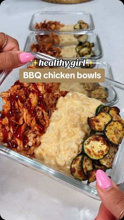 MaKayla Kim Thomas | Just another week of imperfect but consistent meals 🫱🏼‍🫲🏽 less than 350 cals + 32 G protein here 🔥 Feel free to use whatever sides YOU… | Instagram Bbq Pork Meal Prep, How To Meal Prep For Two People, Easy Week Meal Prep, Easy Tasty Meal Prep, Protein Prep Meals For The Week, Meal Prep Ideas For School, Meal Prep In Bowls, Easy Healthy Lunch Recipes For Work, Meal Prep Small Meals