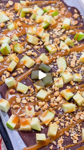 Stephanie Gigliotti on Instagram: "We LOVE caramel apples in any form! 🍎 this caramel apple bark is easy and hard to resist!
Caramel apple bark
12 ounce bag chocolate chips- dark chocolate, semi sweet or milk chocolate 
1 Granny Smith apple- diced
Chopped peanuts
1/2 bag caramels
1 tbsp water
Sea salt

Line a sheet pan with parchment paper 
Microwave the chocolate chips in 40 second intervals until melted, stirring after each interval
Heat caramels with 1 tbsp water a a bowl in the microwave on 30 second intervals or on the stove in a saucepan over medium heat until melted. 
Spread chocolate over the parchment paper in a thin layer. Top with diced apples. Drizzle over caramel sauce. Sprinkle over chopped peanuts and sea salt. 
Chill 5-10 minutes until set then break into pieces 
*as long Pretzel Brittle, Caramel Apple Bark, Stephanie Gigliotti, Apple Bark, Egg Custard Recipes, Chocolate Caramel Apples, Dark Chocolate Caramel, Egg Custard, Diced Apples