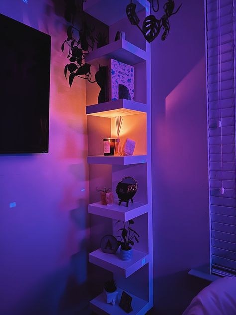 Bedroom Ikea Shelf, Ikea Perfume Shelf, Ikea Shelves Aesthetic, Lack Shelf Decor Bedroom, Lack Wall Shelf Decor Ideas, Dorm Room Shelf Decor, Baddie Rooms Ideas, Ikea Lack Shelf Decor, Lack Ikea Shelf