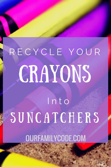 Recycle Your Old Crayons into Suncatchers! Old Crayon Crafts, Melted Crayon Crafts, Recycling Materials, Recycled Crayons, Diy Crayons, Crayon Crafts, Crafts And Activities For Kids, Broken Crayons, Spring Fun