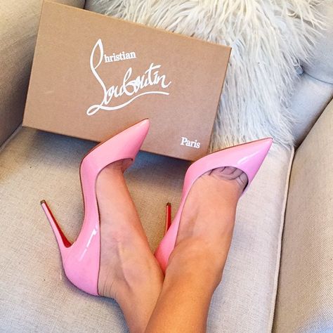 Bubble gum pink Louboutins- SomethingNavy Pink Louboutins, Red Bottom Shoes, Blue Wedding Shoes, Pink High Heels, Louboutin Heels, Christian Louboutin Heels, Shoe Fits, Wardrobe Ideas, Pink Heels