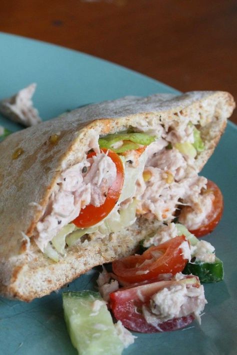 tuna salad and pita pockets #cleaneating #cleaneatingwithkids #tuna #healthydinner Pita Pocket Recipes, Clean Eating With Kids, Pain Pita, Pita Pockets, Clean Eating Lunch, Cowboy Caviar, Healthy Recipies, Club Sandwich, Dinner Options