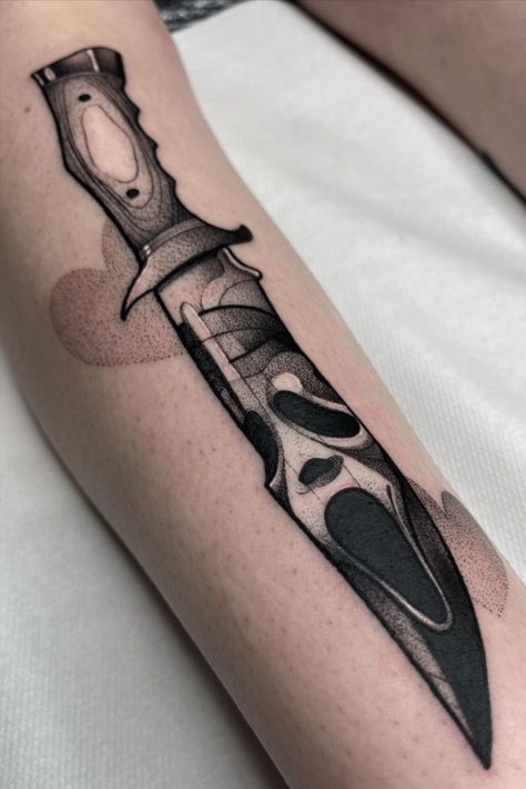 Custom scream knife in blackwork/stipple style Scream Knife, Pilot Tattoo, Nature Tattoo Ideas, P Tattoo, Engraving Tattoo, Cool Nature, Tattoo Shading, Knife Tattoo, Wicked Tattoos