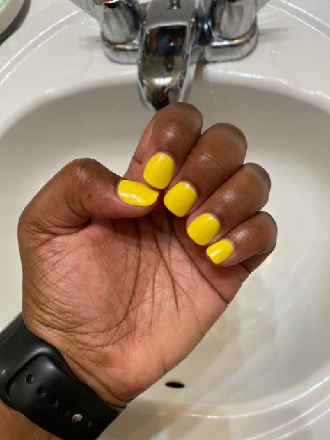 This is a picture of yellow fingernails over a bathroom sink. They are made yellow using dip powder. Yellow Sns Nails, Yellow Dip Powder Nails, Yellow Dip Nails, Spring Dip Powder Nails, Sns Dipping Powder Nails, Bright Yellow Nails, Sunshine Nails, Nail Laquer, Sunshine Vibes