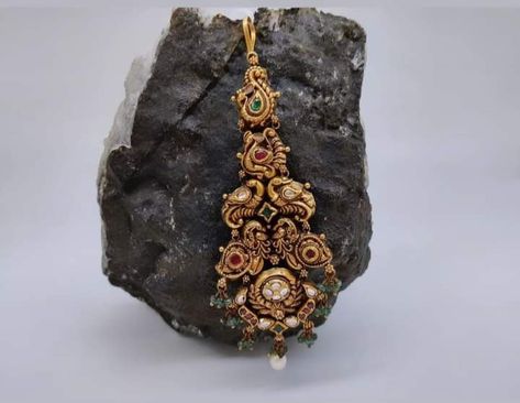 Mang Tikka Gold Bridal, Gold Mang Tika Design, Papati Billa, Nethi Chutti, Papidi Billa, Tikka Designs, Mang Tika, Tikka Jewelry, Maang Tika