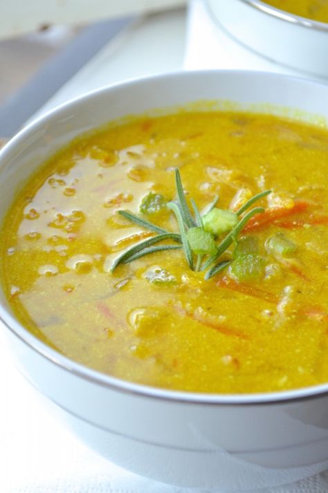 Aryuvedic Recipes, Indian Coconut Curry, Detox Lunch, Ayurvedic Breakfast, Wild Rose Detox Recipes, Ayurveda Diet, Coconut Curry Soup, Ayurveda Recipes, Ayurvedic Diet