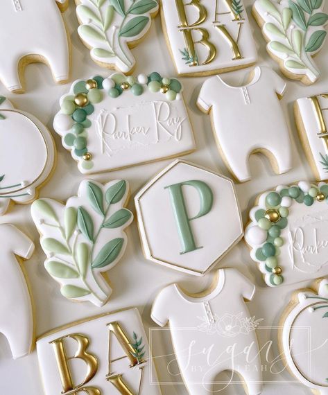 Leah Malvarose on Instagram: “Baby shower cookies all day everyday would be fine by me 🖤 • • • #decoratedcookies #customcookies #cookiesofinstagram #sugarsbyleah…” Sage Green Baby Shower Cookies, Eucalyptus Cookies, Shower Snacks, Sage Green Baby Shower, Special Cookies, Baby Shower Snacks, Flooding Cookies, Cookies Birthday, Cookies Theme