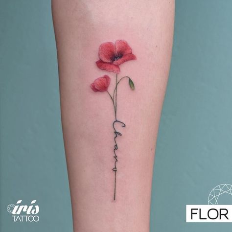 Poppy Tattoo Small Color, Poppy Flower Wrist Tattoo, Poppy Color Tattoo, Color Poppy Tattoo, Poppy Tattoo Color, Amapola Tattoo, Poppy Tattoo Ideas, Bulldogge Tattoo, Watercolor Poppy Tattoo