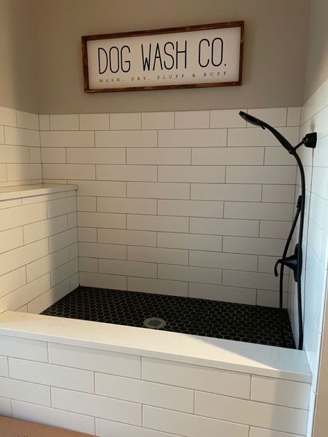 Powder Room With Dog Wash, Laundry Room With Dog Washing Station Farmhouse, Dog Wash Room In House, Mud Room Ideas Dog Wash, Dog Bath In Bathroom, Dog Shower Mudroom, Dog Bath Station In Laundry Room, Dog Wash Station Ideas, Mud Room Ideas With Dog Wash