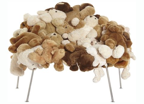 Moss_Campana_TeddyBearBanquete Campana Brothers Furniture, Teddy Bear Wall Decor, Teddy Chair, Teddy Bear Decor, Mediterranean Style Interior, Teddy Bear Chair, Upcycle Toys, Brazilian Furniture, Toy Chair