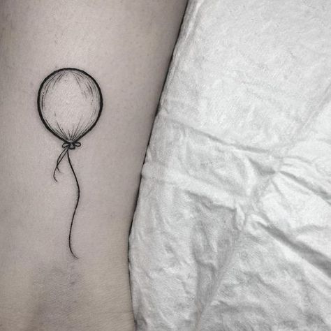 ballon simple tattoo  #tattoo #tatto #tattoos #drawing  #art #artist #asma_5ameis  #black #simple Peter Pan Tattoo, Tattoos Drawing, Balloon Tattoo, One Line Tattoo, Tiny Wrist Tattoos, Tree Tattoo Small, Petit Tattoo, Rainbow Tattoos, Tattoo Schrift