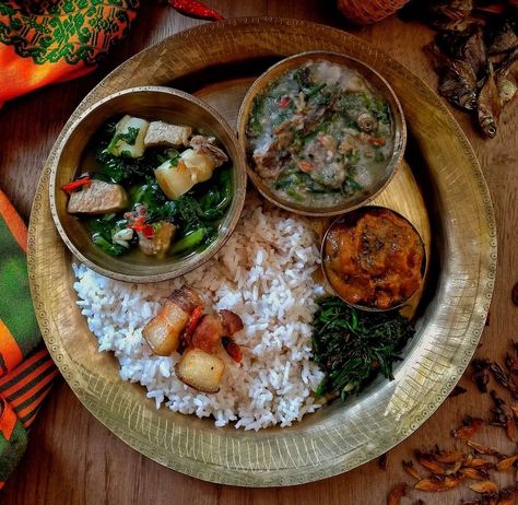 Assamese cuisine Assam Food, Assamese Recipes, Assamese Thali, Assamese Aesthetic, Assamese Food, Food Thali, Fair Food, India Food, Fair Food Recipes