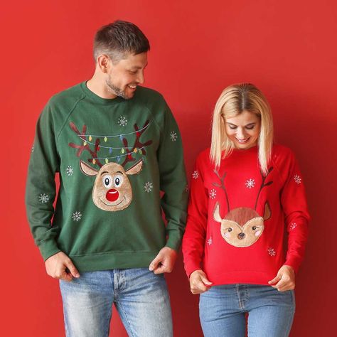 Couple Christmas Sweaters, Amsterdam Christmas, Couple Sweaters, Couples Christmas Sweaters, Photo Backdrop Christmas, 5 Outfits, Shine Like A Star, Cool Christmas, Couples Sweaters