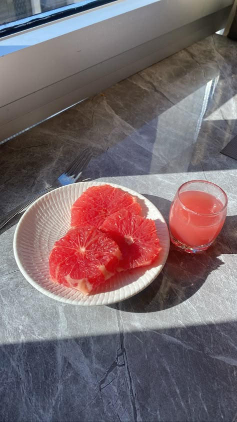 Pink Juice Aesthetic, Fresh Juice Aesthetic, Fruit Juice Aesthetic, Susie Core, Grapefruit Aesthetic, Juice Aesthetic, Morning Juice, Barbie Vibes, Future Office