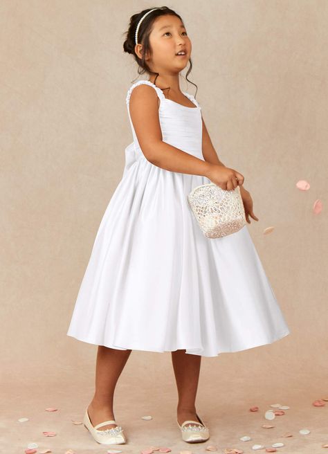 What do you think of the Azazie Cutie Pie, come check them out! https://m.azazie.com/products/azazie-cutie-pie-white-a-line-pleated-matte-satin-tea-length-flower-girl-dress/214934 Satin Flower Girl Dresses, Flower Girl Dress White, Tea Length Flower Girl Dress, Girl Dress White, Satin Flower Girl Dress, Maternity Bridesmaid Dresses, Ivory Flower Girl, Ivory Flower Girl Dresses, Sage Dress