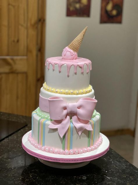 3 Tier Fondant Cake, Three Layer Cake Design, Double Layer Cake Designs Birthday, Double Tier Cake Design, Double Layer Cake Design, Three Tier Cake Birthday, Double Layer Birthday Cake, Double Tier Cake, 1st Birthday Cake Designs